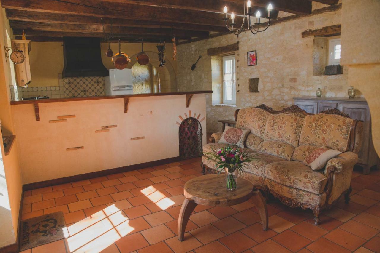 La Ferme De Bousserand Pontours Екстериор снимка